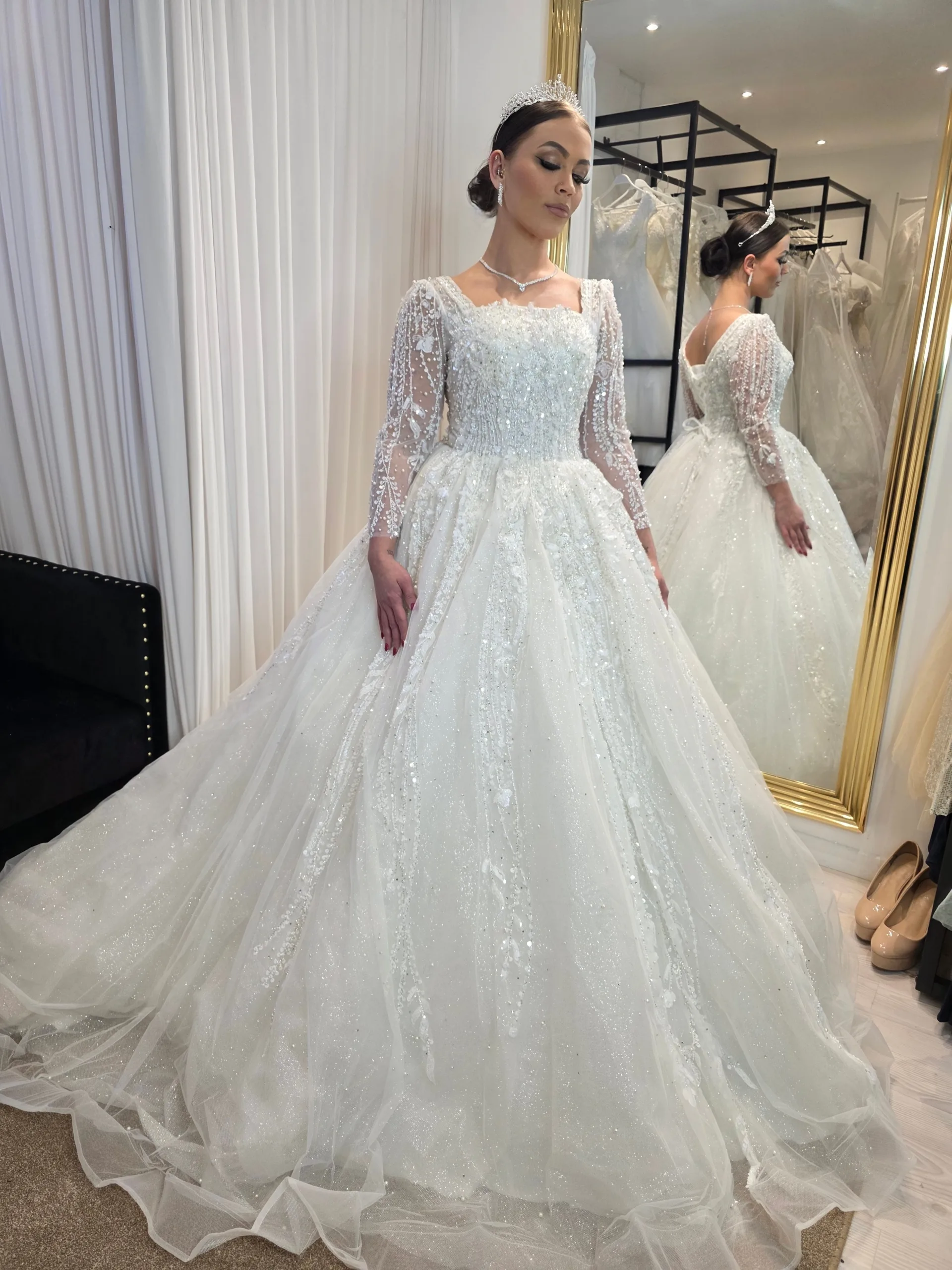 Robe de mariée strass et perles