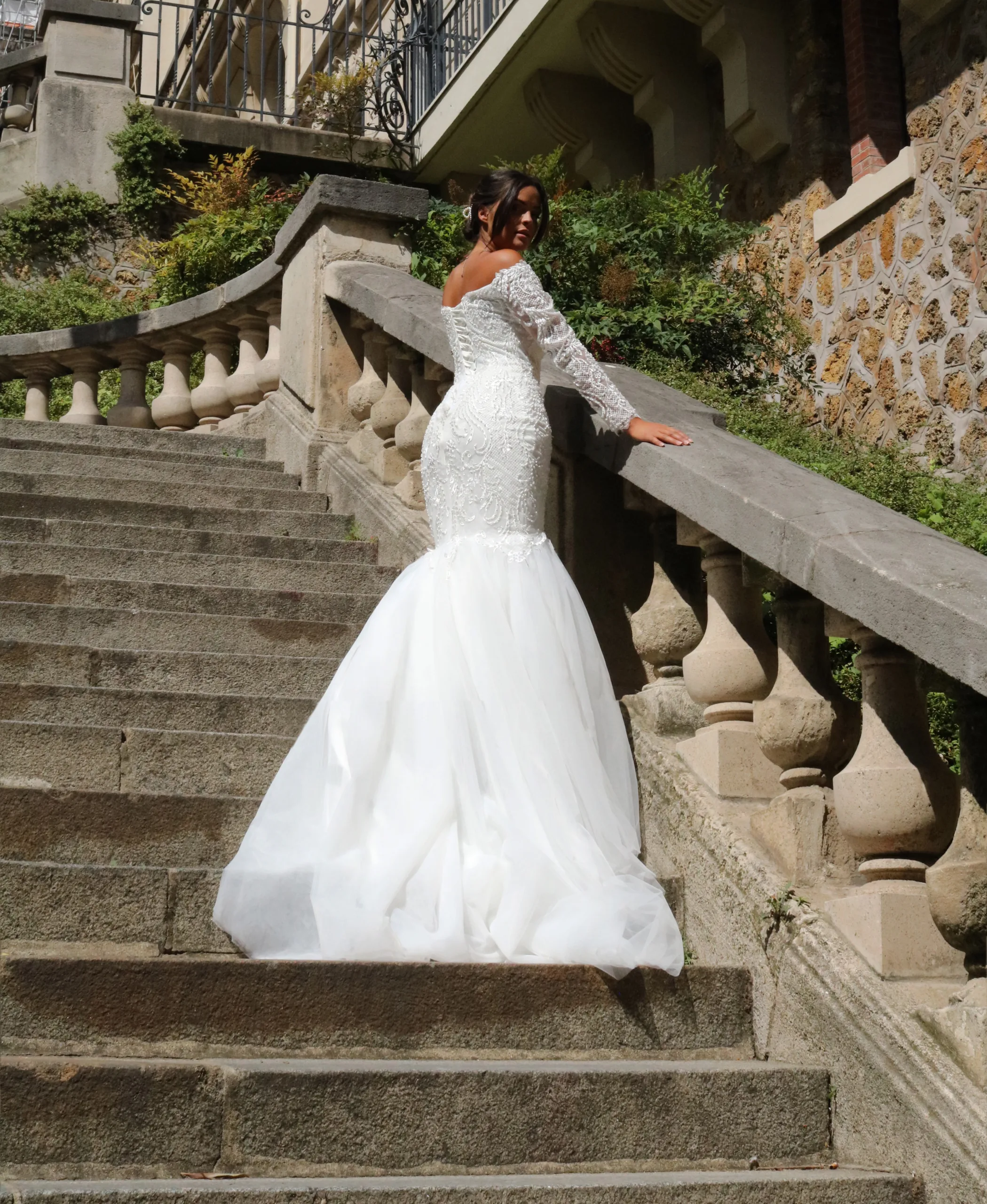 Robe de mariée sirène en dentelle et tulle – élégance et charme romantique – Image 3