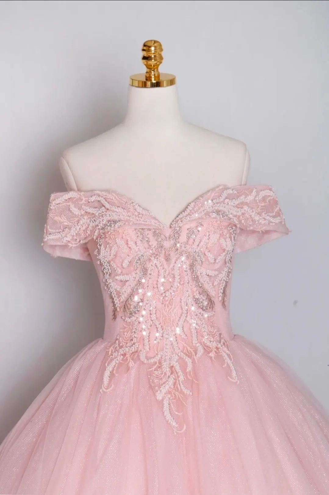 Robe de bal princesse -corset structuré – Image 4