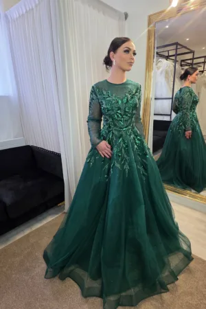 robe longue de soirée brodée et pailletée