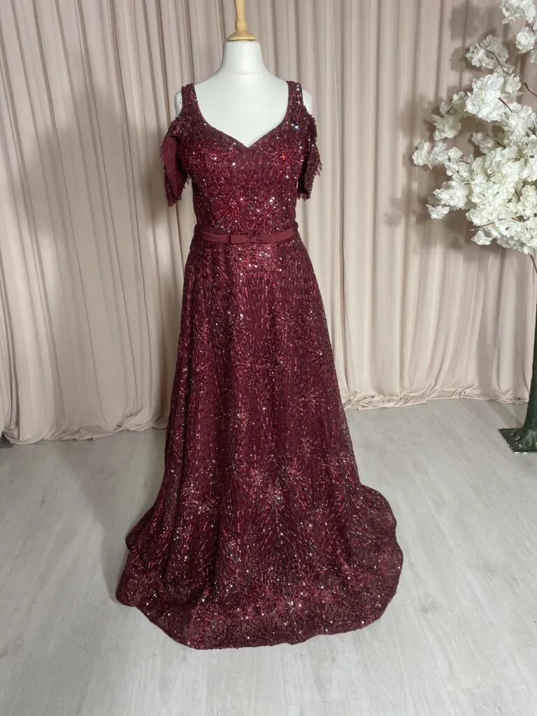 robe de soirée bordeaux sequins