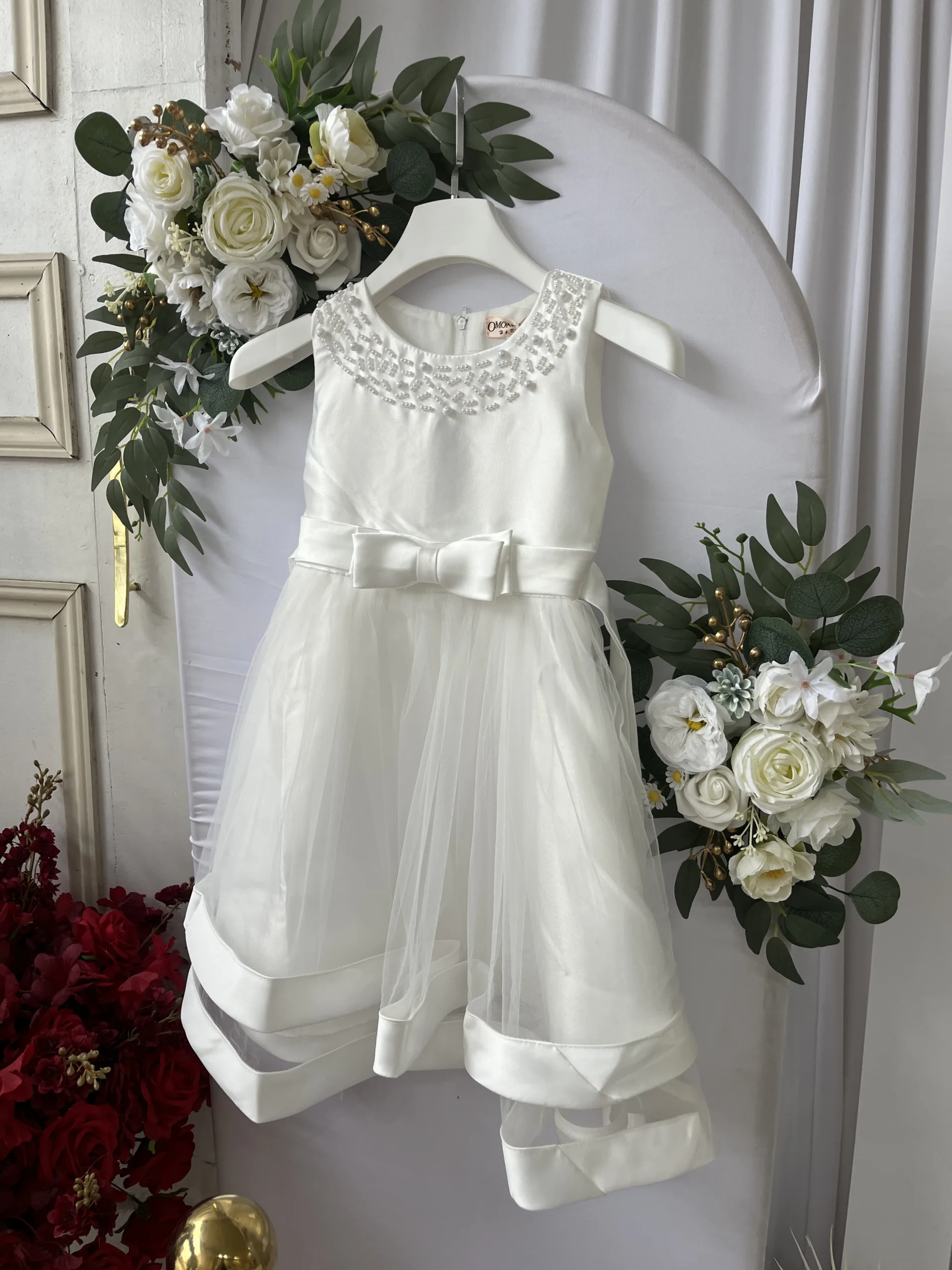 robe blanche cérémonie fille tulle et perle