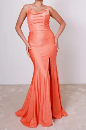 robe de soirée coupe sirène et fine bretelle