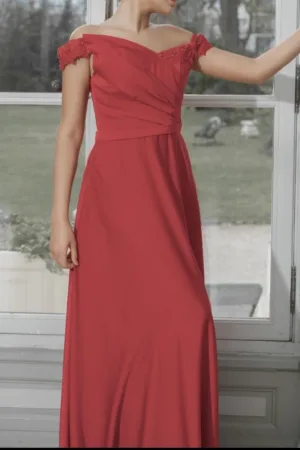 robe de soirée longue en satin